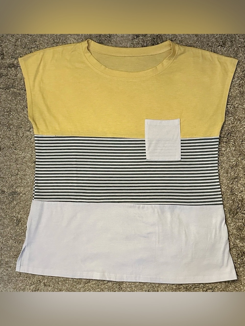 Men’s Casual Size L Colorblock Striped Front Pocket Side Slits Sleeveless Shirt